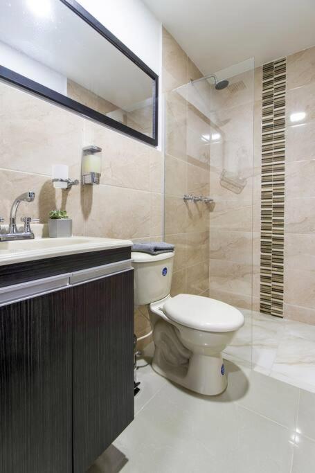 Amplio Apartamento En Calasanz - Estadio Medellín Eksteriør bilde